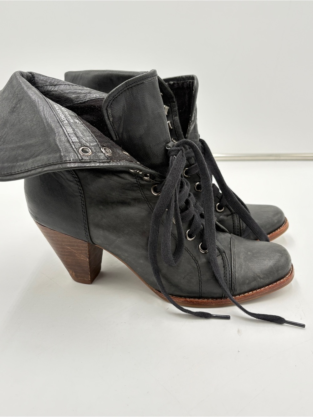 Aldo Vintage Victorian Style Lace Up Heel Boot Black Leather Loggin EU 37 US 6.5